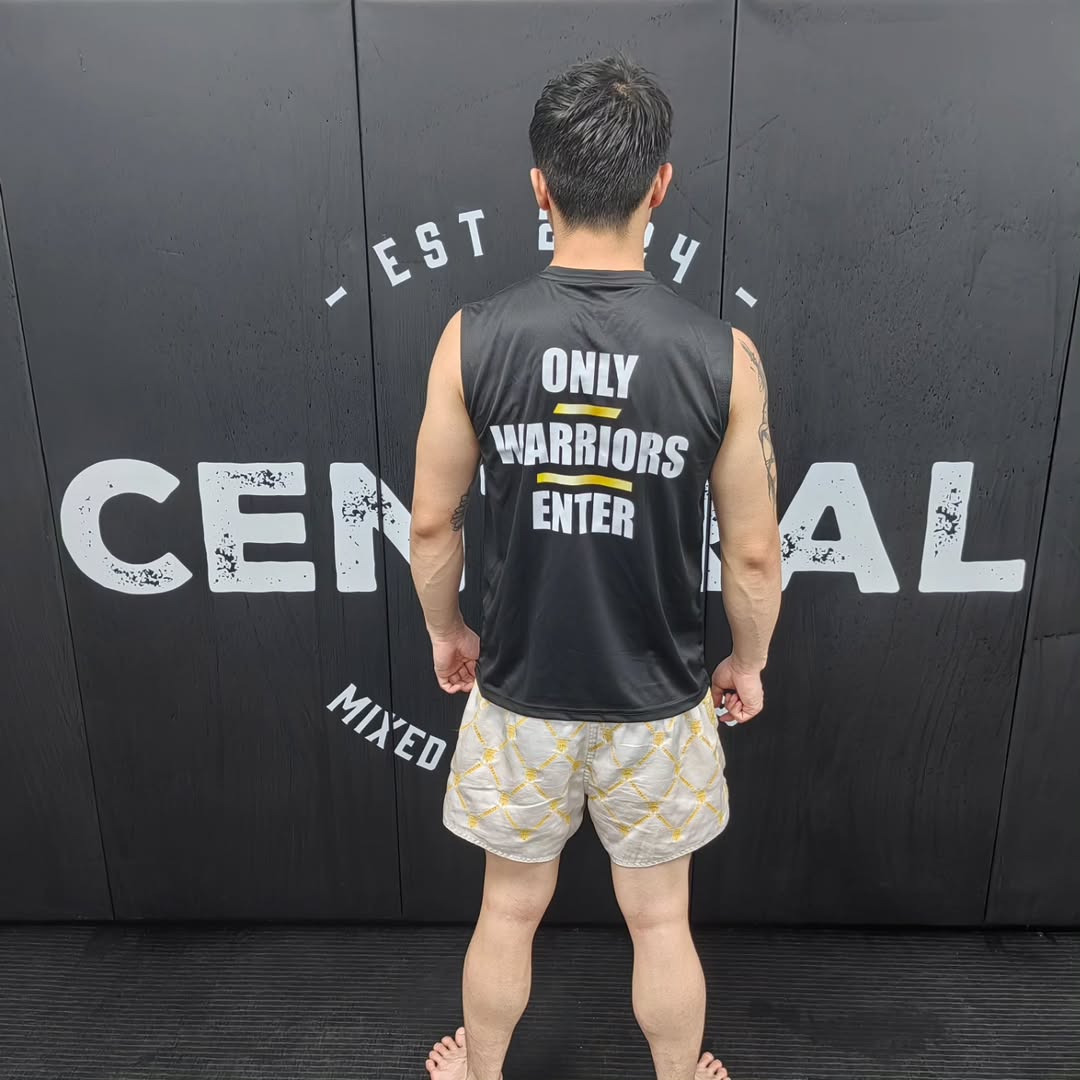 Silent Hustle. Loud Results - Zoryth Fighter Tank Top